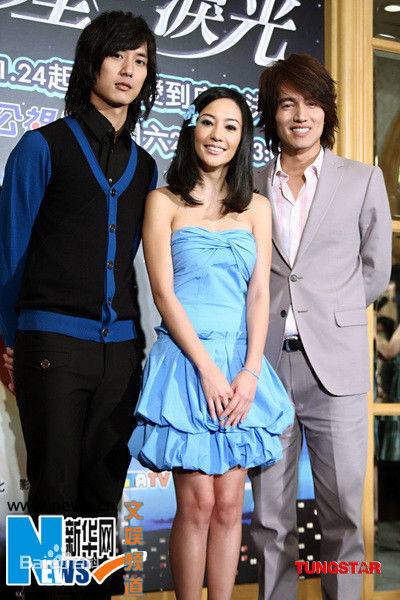 刘瑞琪(Vickey Liu)出席活动性感图片图集