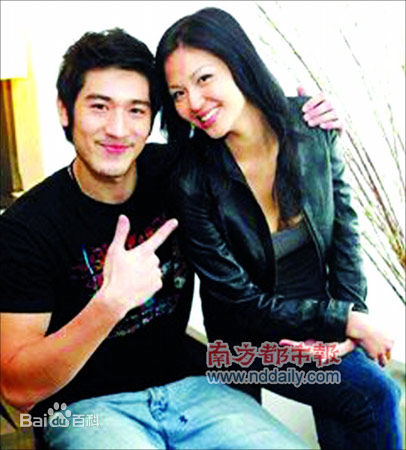 刘瑞琪(Vickey Liu)出席活动性感图片图集