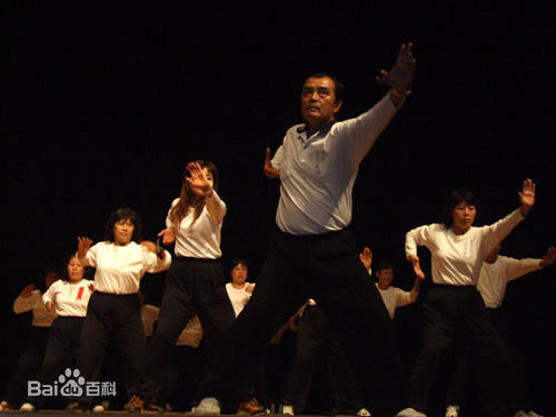 卫子云影视作品生活照相册