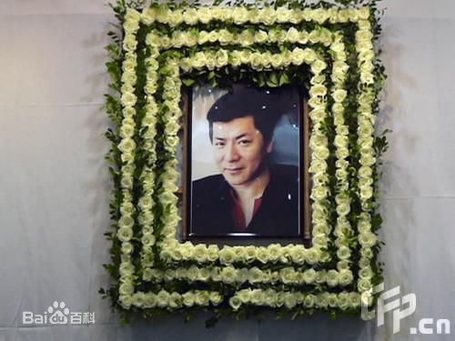 龙方(Fong Lung)的生活照素颜照相册