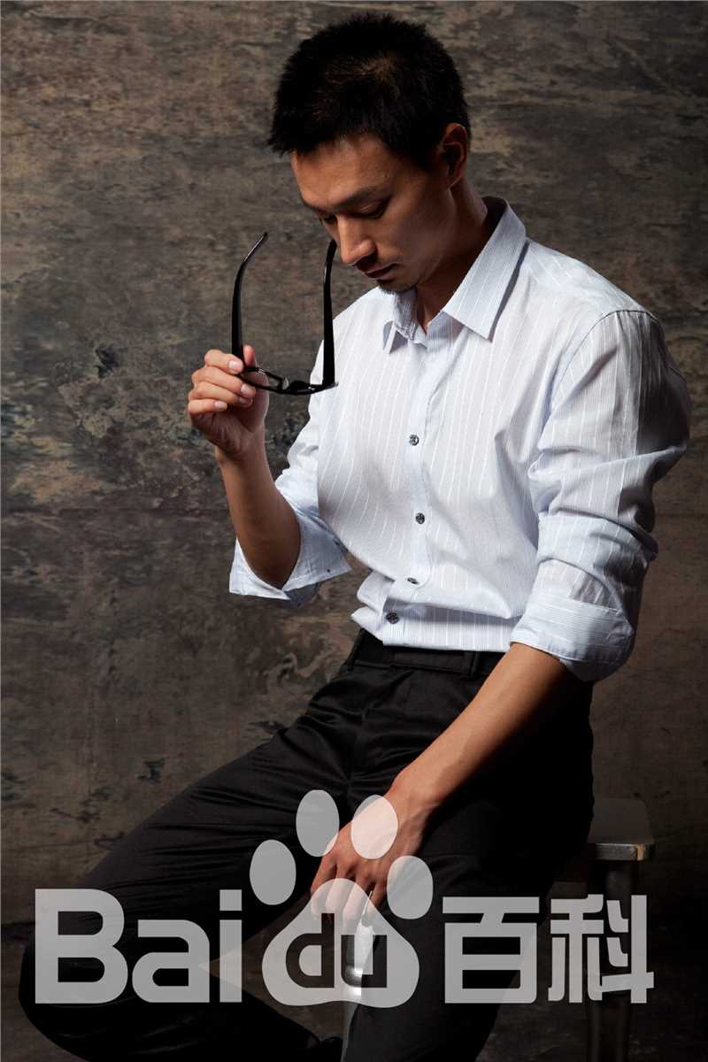 江明洋(Ocean)最新2010宣传壁纸