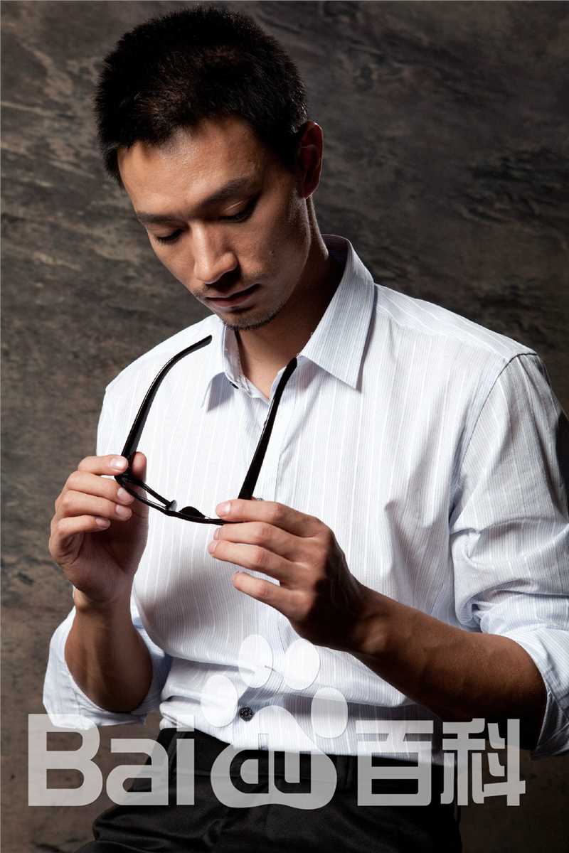 江明洋(Ocean)最新2010宣传壁纸