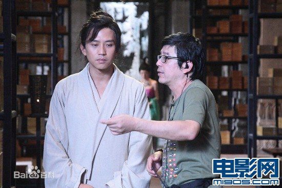 高林豹工作照生活照