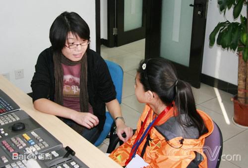 季家希采访照性感图片图集