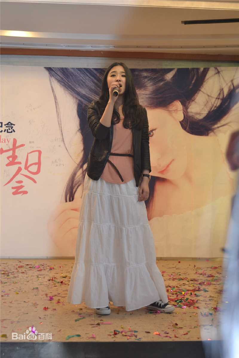 最新张含韵(Baby Zhang)精彩图册1