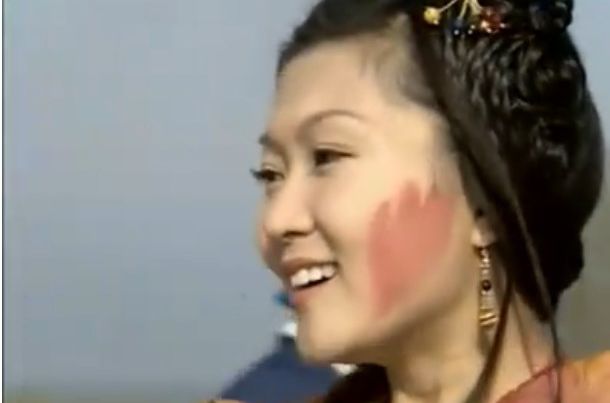 最新叶子菁(Leslie Yip)壁纸