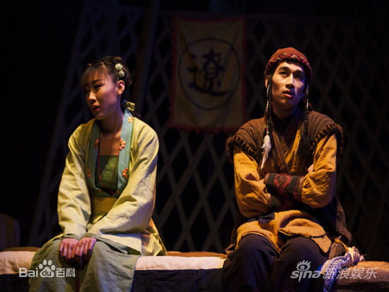 任素汐话剧《破阵子》精选剧照