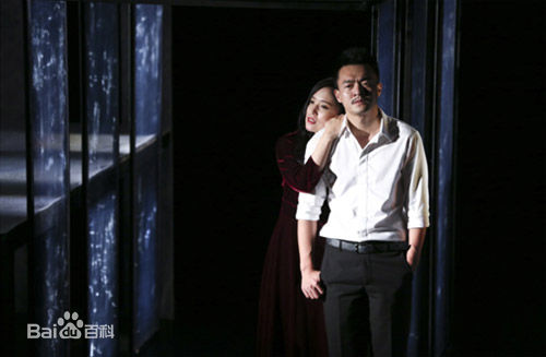 高清任素汐在话剧《驴得水》中的图集