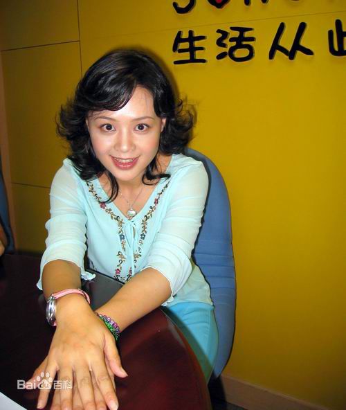 崔奕社会活动图片图集