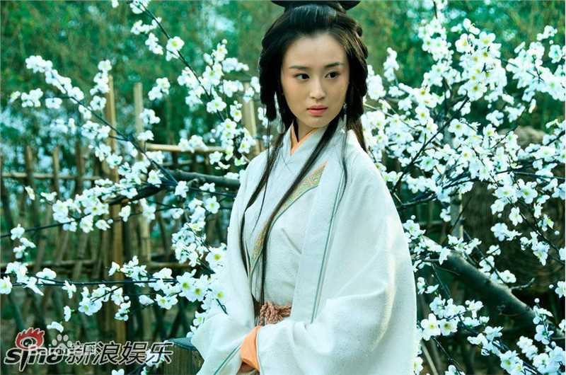 刘竞饰演的大乔生活照