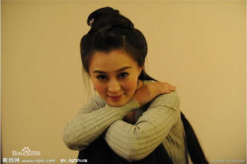 最优质刘竞素颜照