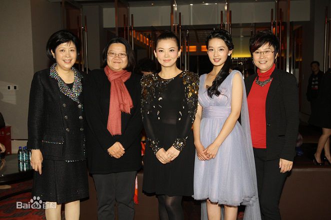 李湘出席活动剪影壁纸壁纸