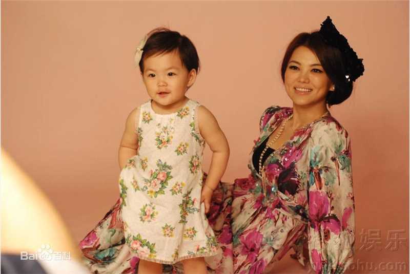 李湘精选湘恬宝贝 图册