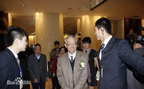 文隽参加活动照片图册