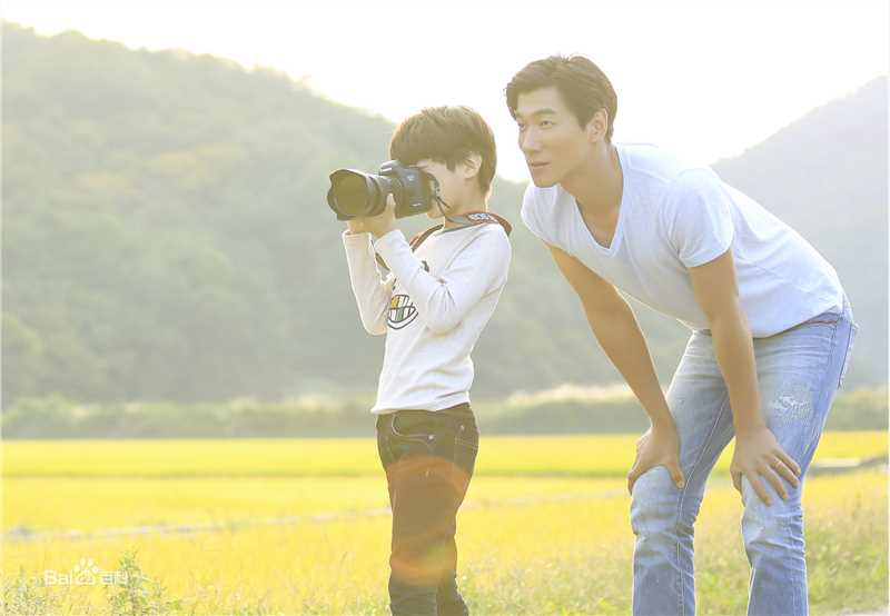 张亮(Sean)与儿子壁纸壁纸