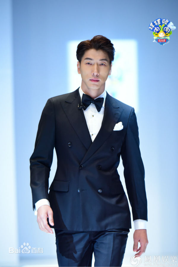 张亮(Sean) 走秀素颜照相册