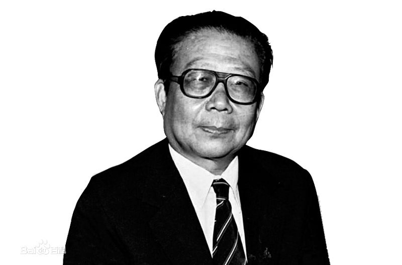 谢铁骊前后照片