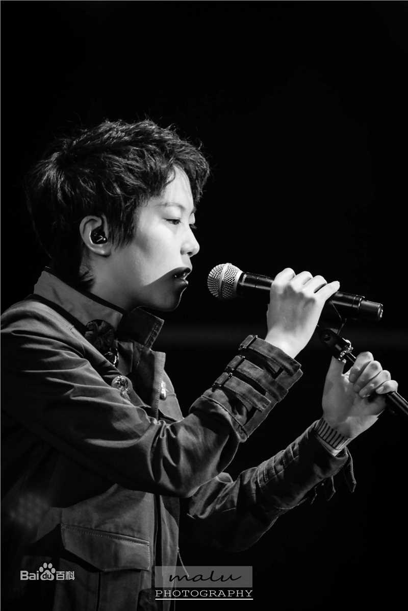 窦靖童(Leah Dou)演出现场图册