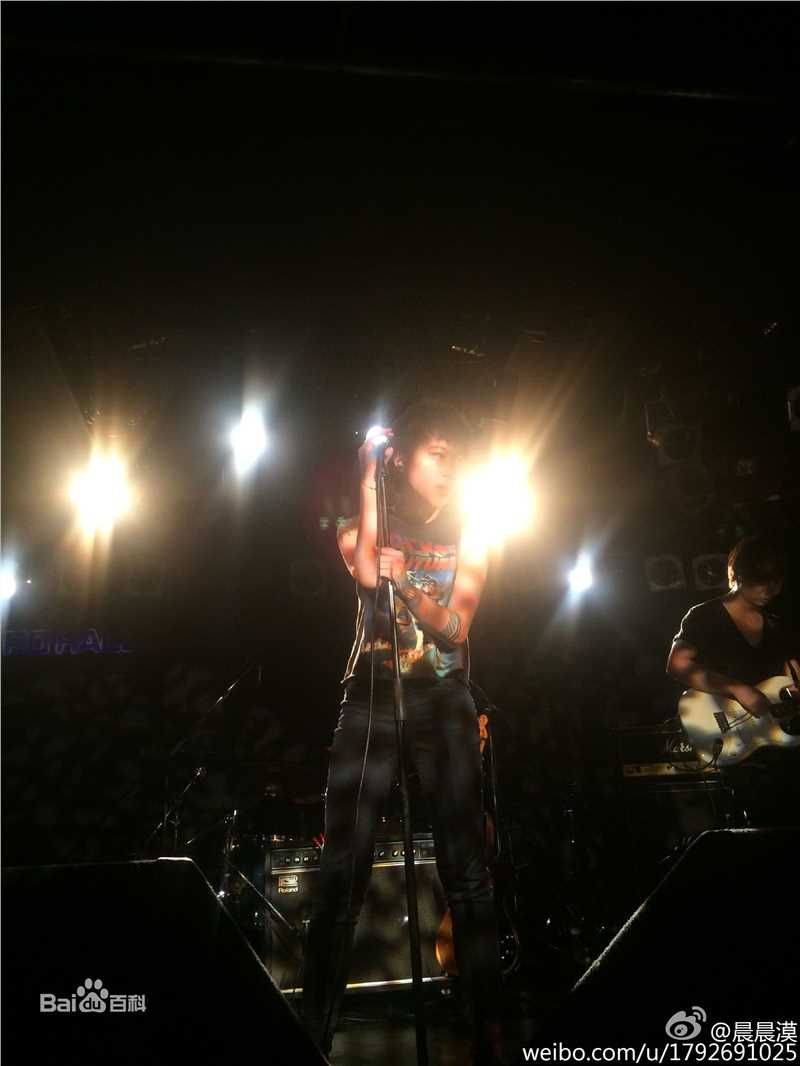 窦靖童(Leah Dou)演出现场图册