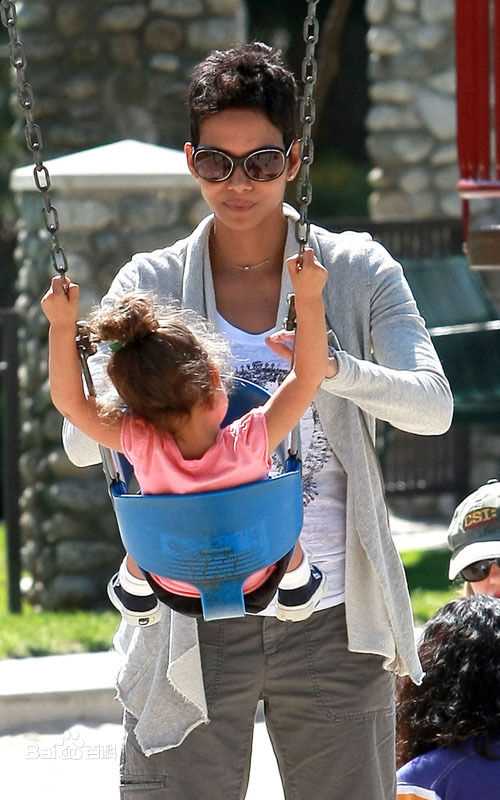 哈莉·贝瑞(Halle Berry)精彩图册