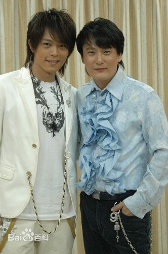 张信哲(Jeff Chang Shin-Che)与其他明星合照壁纸壁纸