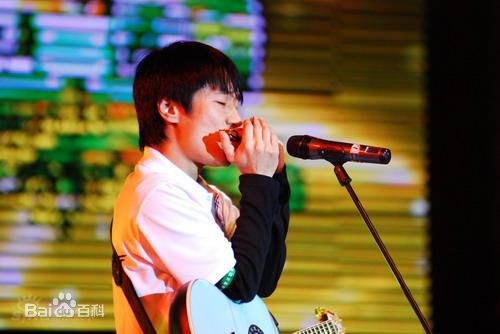 常宽担任评委性感图片图集