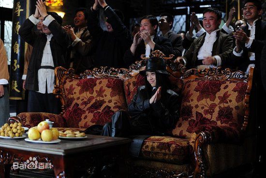 尚天瞳《我的父亲是板凳》最全剧照