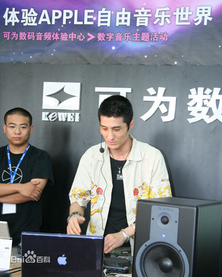 胡东广告代言壁纸壁纸