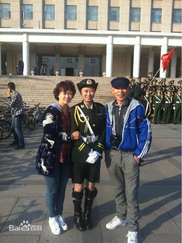 李明(Ming Li)著名影视演员生活照图册