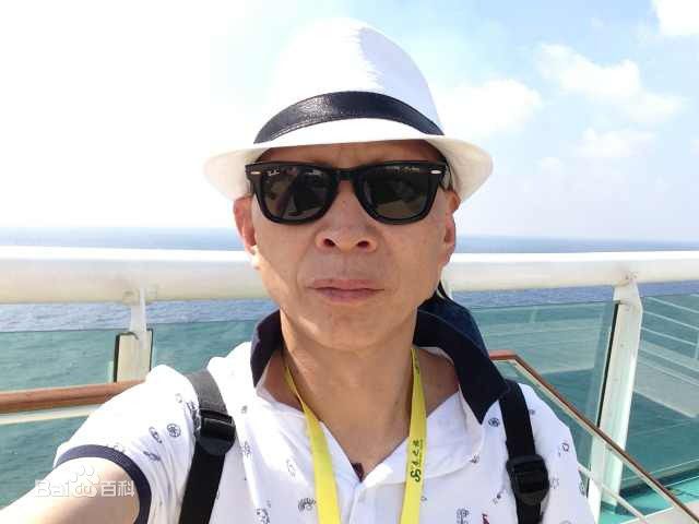 李明(Ming Li)著名影视演员生活照图册