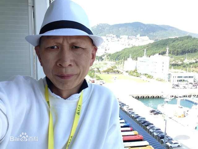 李明(Ming Li)著名影视演员生活照图册