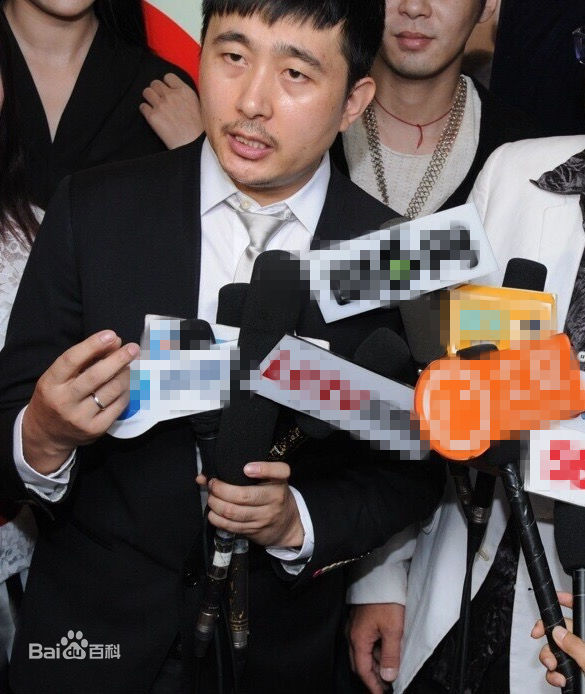 姜欣欣导演工作照图册