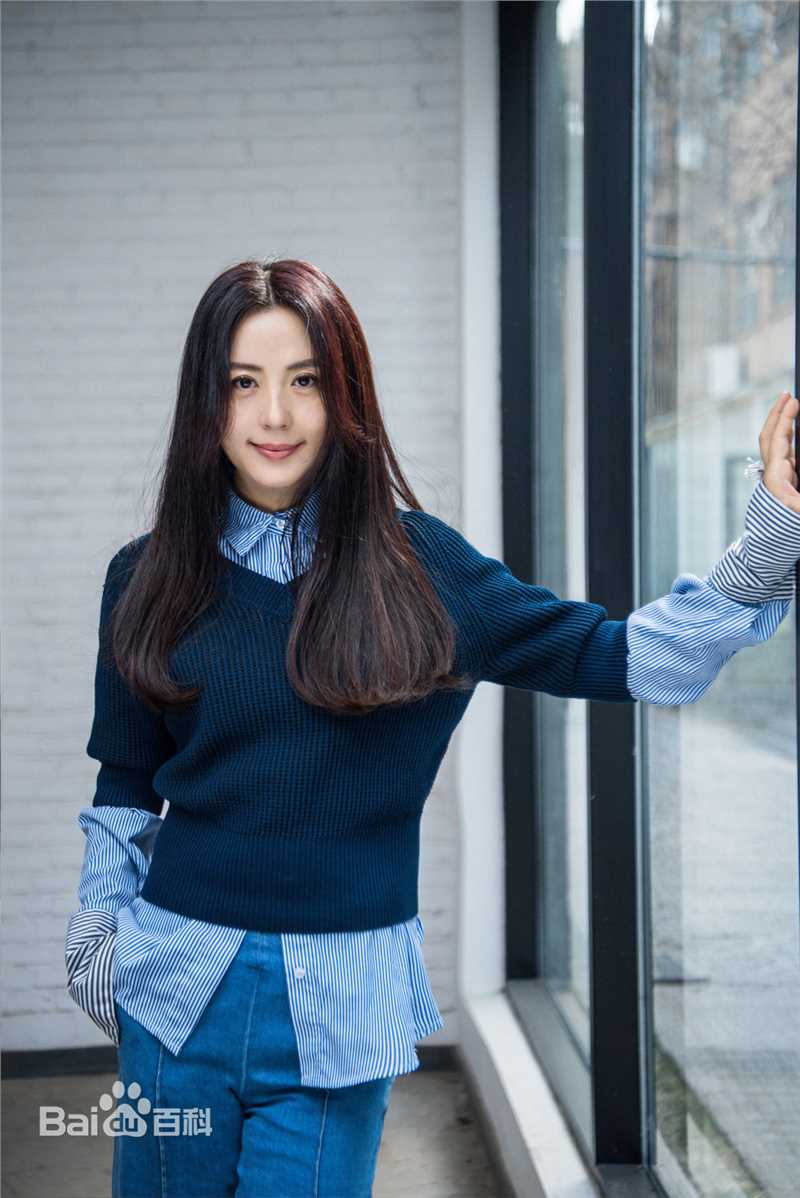 杨童舒(Tongshu Yang)街拍图片图集