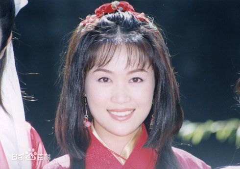 最新梁小冰(Noel Leung)在版《少年梁祝》祝英台中的图集