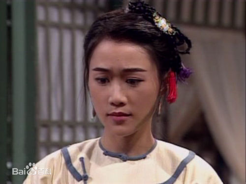 最优质梁小冰(Noel Leung)在《天子屠龙》饰冰月/水月中的