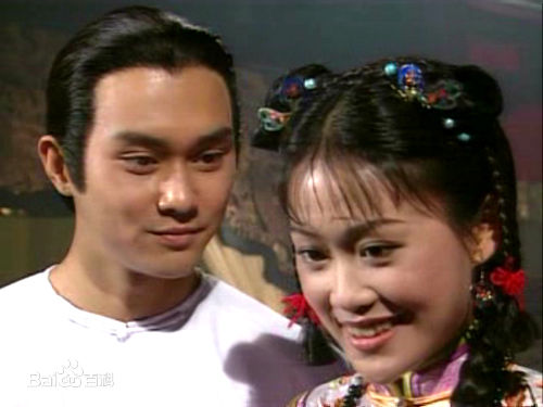 最优质梁小冰(Noel Leung)在《天子屠龙》饰冰月/水月中的