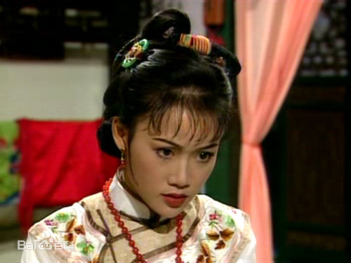 最优质梁小冰(Noel Leung)在《天子屠龙》饰冰月/水月中的