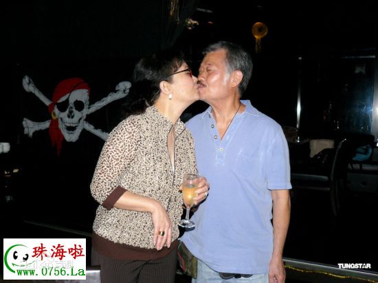 最新唐佳性感图片