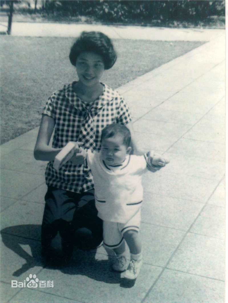 精选陈百强(Danny Chan)精彩图册