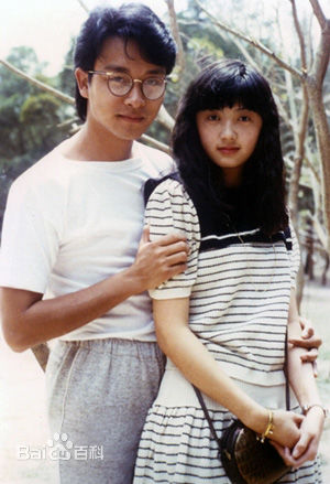 最新倪诗蓓性感图片