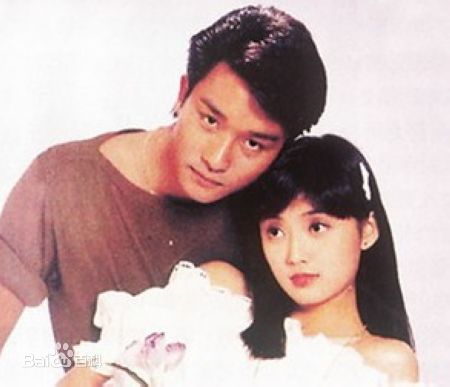 最新倪诗蓓性感图片