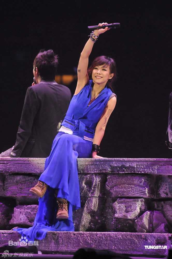 最优质林忆莲(Sandy Lam)精彩图册