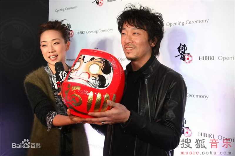 林忆莲(Sandy Lam)2011北京响料理开业庆典图片图集