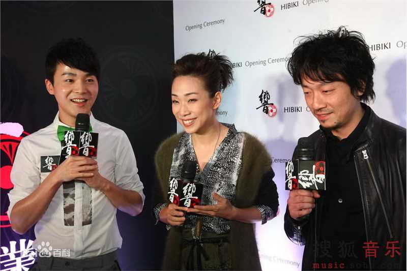 林忆莲(Sandy Lam)2011北京响料理开业庆典图片图集