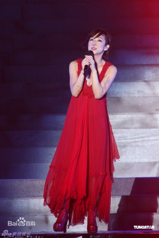 最全林忆莲(Sandy Lam)精彩图册