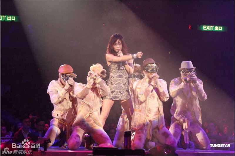 精选林忆莲(Sandy Lam)精彩图册