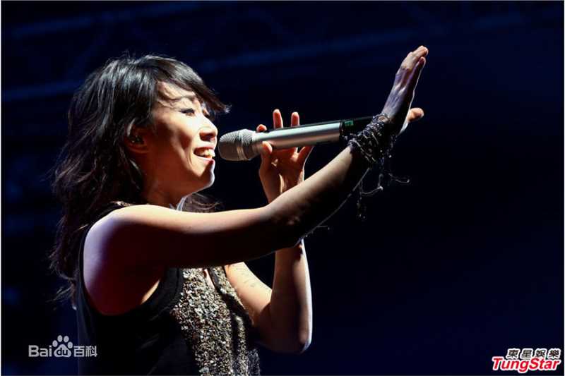 精选林忆莲(Sandy Lam)精彩图册