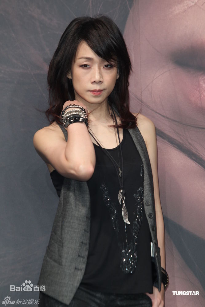 精选林忆莲(Sandy Lam)精彩图册