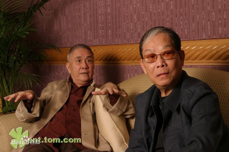 最优质黄沾(James J.S.Wong)生活照