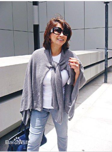 甄妮(Jenny Tseng)生活照壁纸壁纸